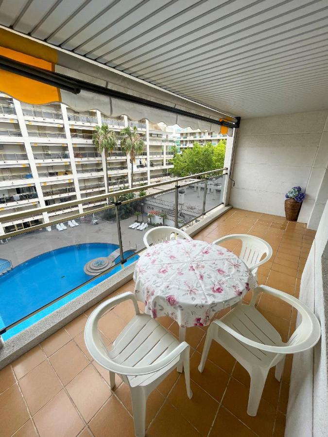 Residencial Michelangelo Apartment Salou Bagian luar foto