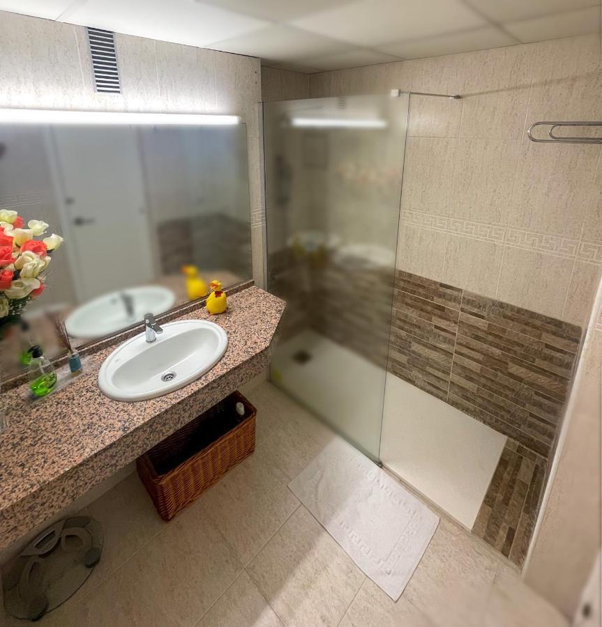 Residencial Michelangelo Apartment Salou Bagian luar foto