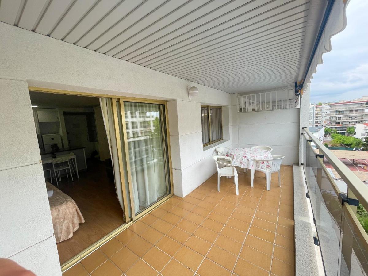 Residencial Michelangelo Apartment Salou Bagian luar foto