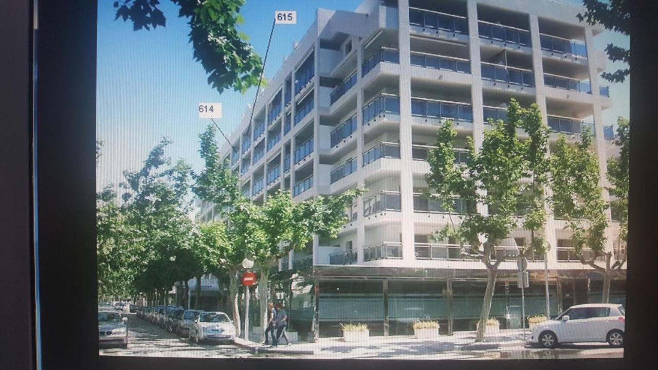 Residencial Michelangelo Apartment Salou Bagian luar foto